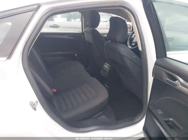 3FA6P0H72KR218697 2019 FORD FUSION - Image 8