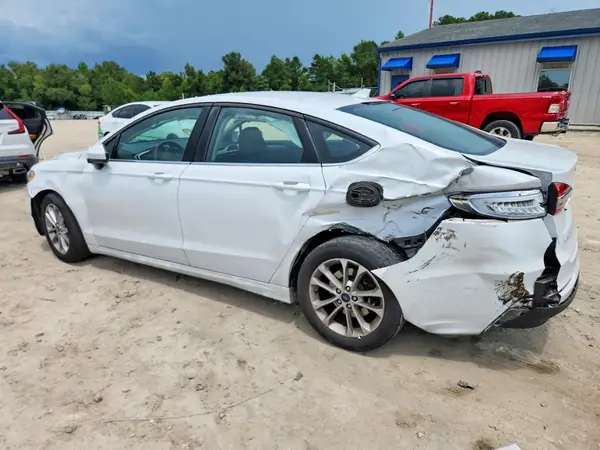 3FA6P0H72LR153948 2020 FORD FUSION - Image 2