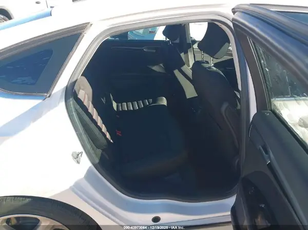 3FA6P0H73GR106465 2016 FORD FUSION - Image 8