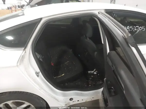 3FA6P0H73GR153592 2016 FORD FUSION - Image 8