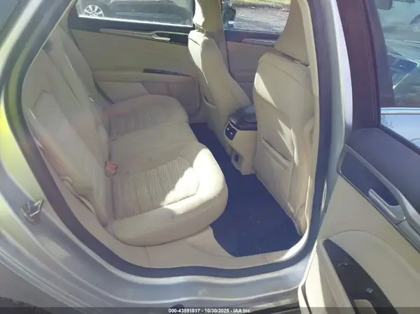 3FA6P0H73GR207747 2016 FORD FUSION - Image 8