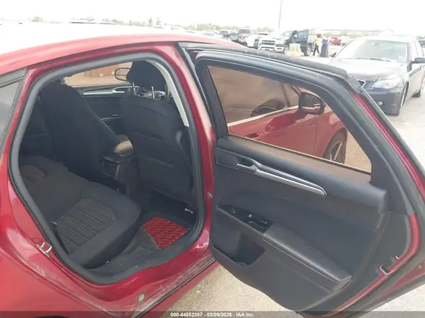 3FA6P0H73GR220210 2016 FORD FUSION - Image 8