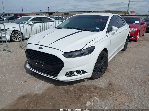3FA6P0H73GR246130 2016 FORD FUSION - Image 2