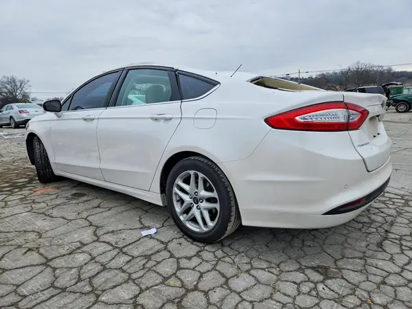 3FA6P0H73GR297062 2016 FORD FUSION - Image 2