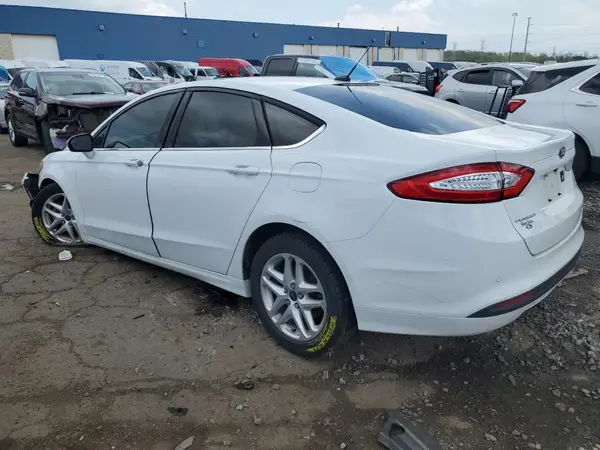 3FA6P0H73GR305435 2016 FORD FUSION - Image 2