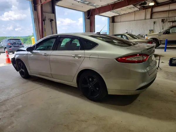 3FA6P0H73GR324616 2016 FORD FUSION - Image 2