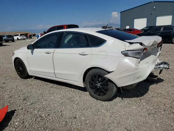 3FA6P0H73GR384735 2016 FORD FUSION - Image 2