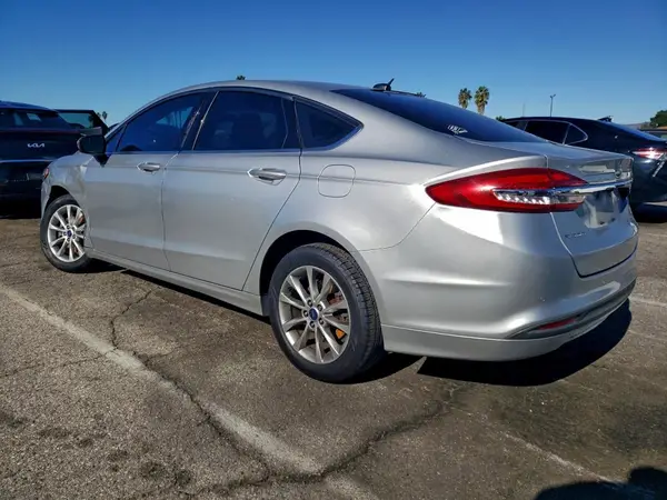 3FA6P0H73HR105785 2017 FORD FUSION - Image 2