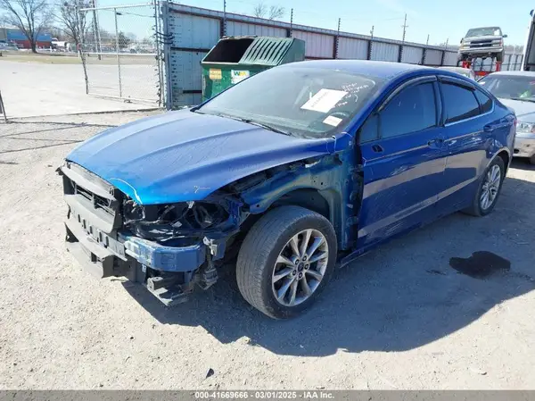 3FA6P0H73HR109156 2017 FORD FUSION - Image 2