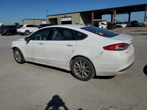 3FA6P0H73HR112719 2017 FORD FUSION - Image 2