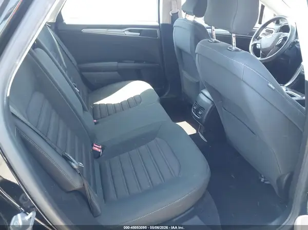 3FA6P0H73HR143064 2017 FORD FUSION - Image 8