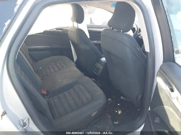 3FA6P0H73HR143372 2017 FORD FUSION - Image 8