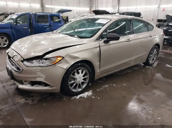 3FA6P0H73HR151052 2017 FORD FUSION - Image 2