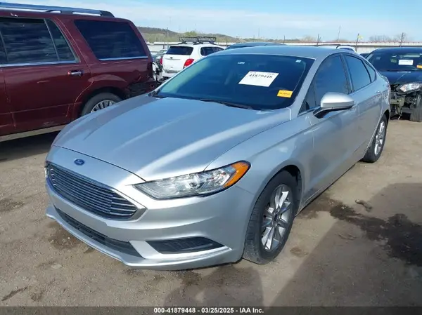 3FA6P0H73HR178011 2017 FORD FUSION - Image 2