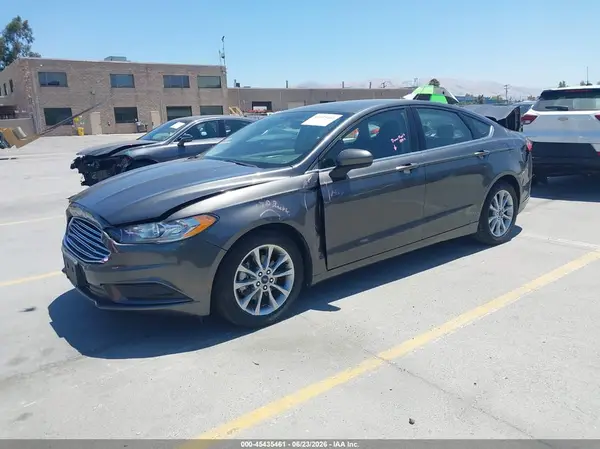 3FA6P0H73HR180633 2017 FORD FUSION - Image 2
