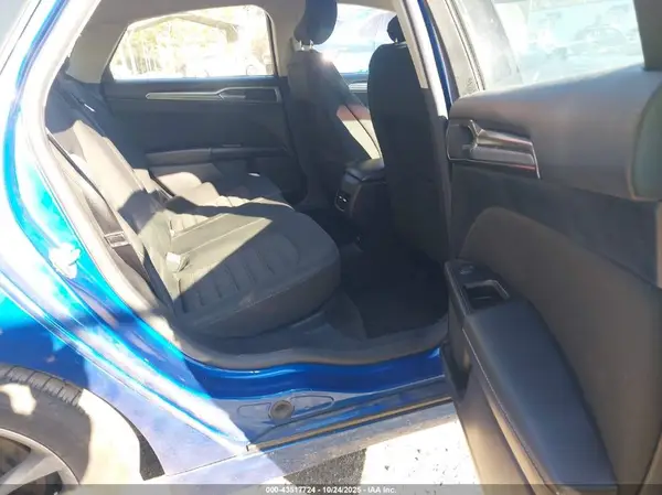 3FA6P0H73HR184892 2017 FORD FUSION - Image 8