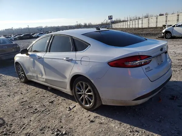 3FA6P0H73HR196167 2017 FORD FUSION - Image 2