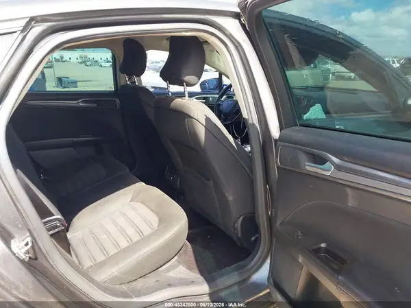 3FA6P0H73HR200430 2017 FORD FUSION - Image 8