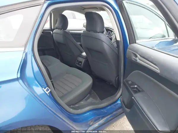 3FA6P0H73HR204168 2017 FORD FUSION - Image 8