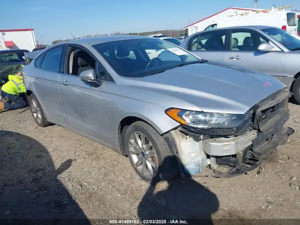 3FA6P0H73HR204865 2017 FORD FUSION - Image 1