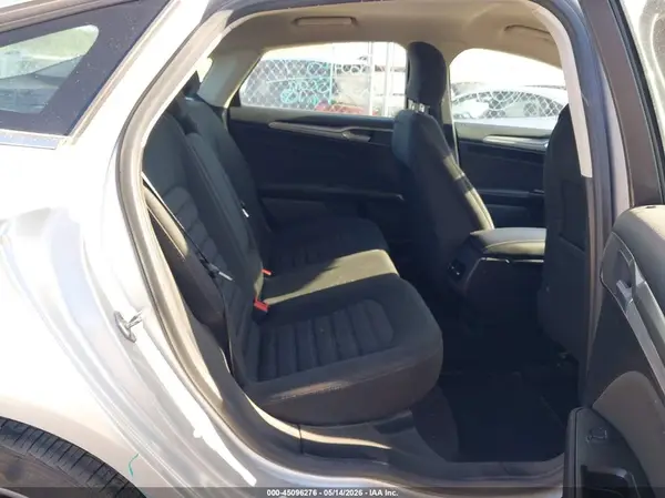 3FA6P0H73HR207054 2017 FORD FUSION - Image 8