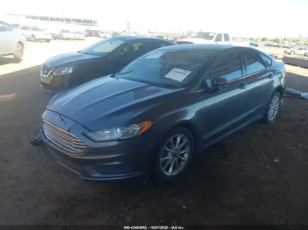 3FA6P0H73HR237655 2017 FORD FUSION - Image 2