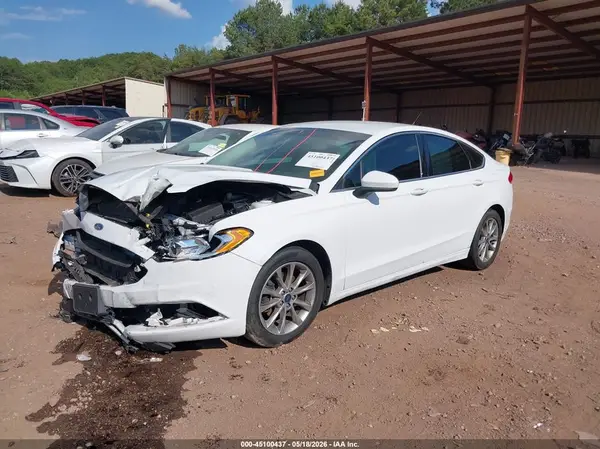 3FA6P0H73HR250213 2017 FORD FUSION - Image 2