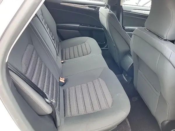 3FA6P0H73HR319658 2017 FORD FUSION - Image 2