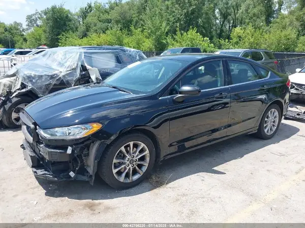 3FA6P0H73HR328621 2017 FORD FUSION - Image 2