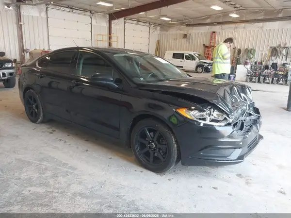 3FA6P0H73HR328666 2017 FORD FUSION - Image 1