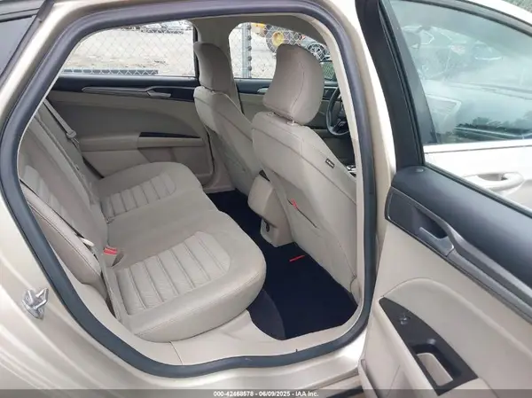 3FA6P0H73HR344902 2017 FORD FUSION - Image 8