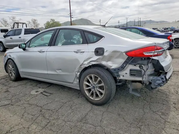 3FA6P0H73HR369038 2017 FORD FUSION - Image 2