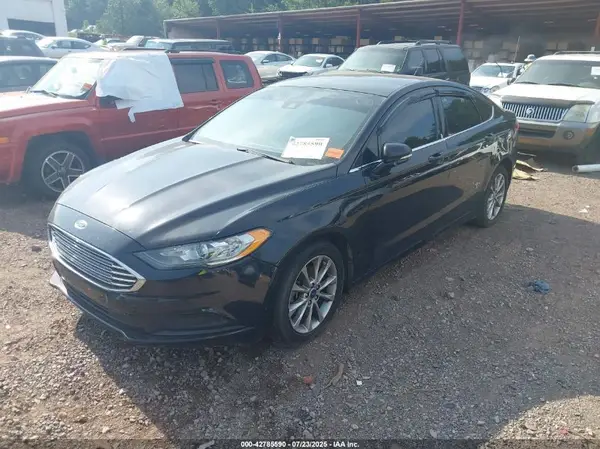 3FA6P0H73HR369976 2017 FORD FUSION - Image 2