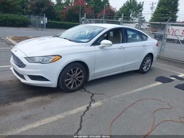 3FA6P0H73HR369993 2017 FORD FUSION - Image 2