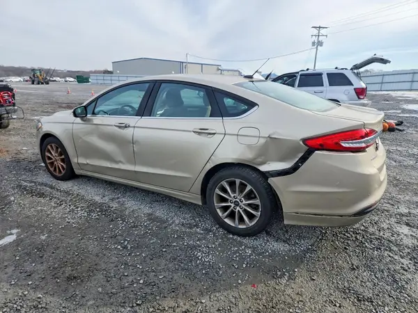 3FA6P0H73HR370139 2017 FORD FUSION - Image 2