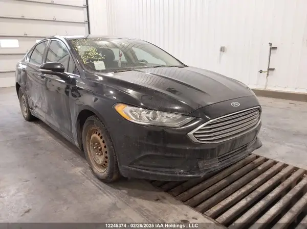 3FA6P0H73HR389886 2017 FORD FUSION - Image 1