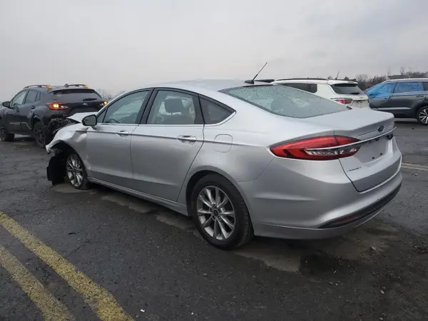 3FA6P0H73HR391007 2017 FORD FUSION - Image 2
