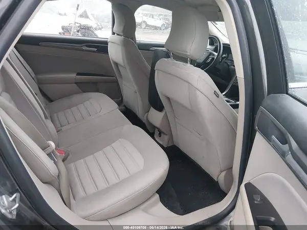 3FA6P0H73HR392142 2017 FORD FUSION - Image 8