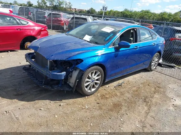 3FA6P0H73HR392402 2017 FORD FUSION - Image 2