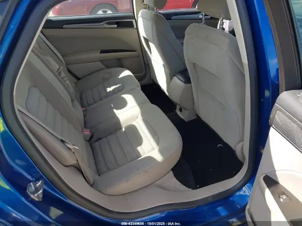3FA6P0H73HR392402 2017 FORD FUSION - Image 8