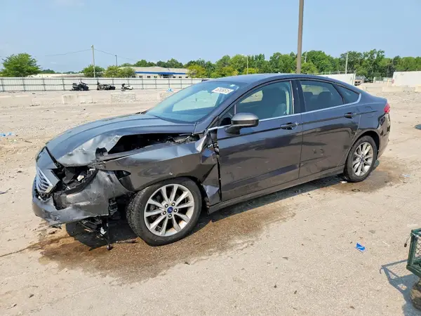 3FA6P0H73HR394327 2017 FORD FUSION - Image 1
