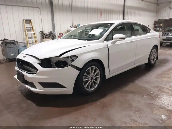 3FA6P0H73HR398765 2017 FORD FUSION - Image 2