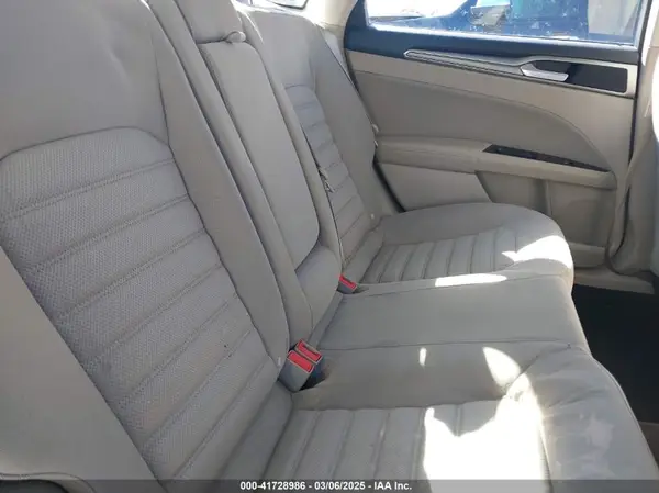 3FA6P0H73HR402765 2017 FORD FUSION - Image 8