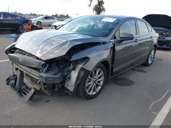 3FA6P0H73HR408503 2017 FORD FUSION - Image 2