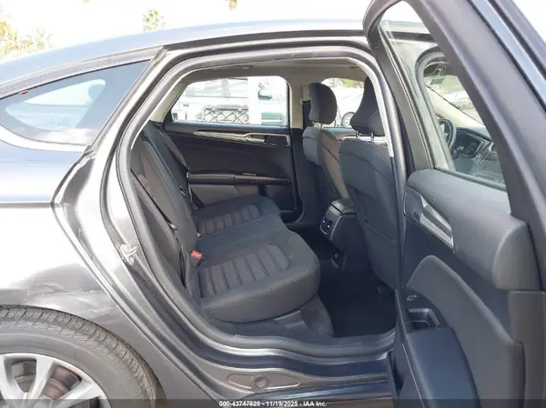 3FA6P0H73HR408503 2017 FORD FUSION - Image 8