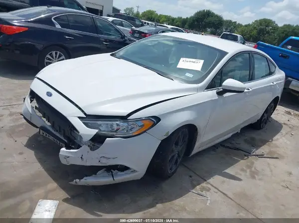 3FA6P0H73JR105291 2018 FORD FUSION - Image 2
