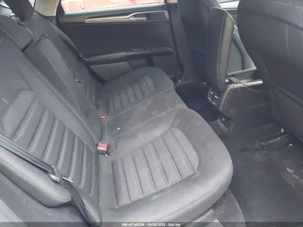 3FA6P0H73JR171212 2018 FORD FUSION - Image 8