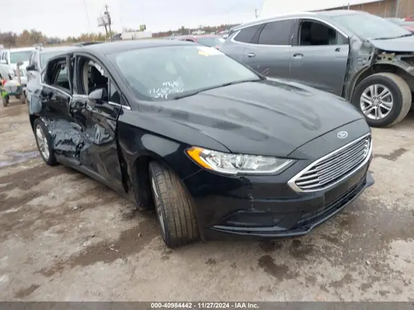 3FA6P0H73JR175602 2018 FORD FUSION - Image 1