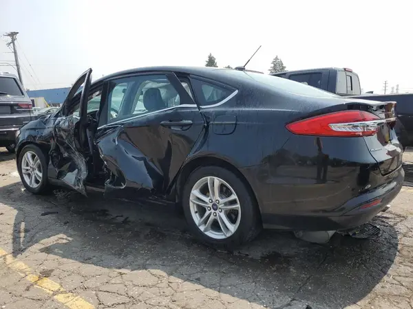 3FA6P0H73JR180069 2018 FORD FUSION - Image 2