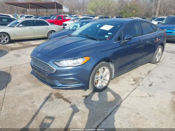 3FA6P0H73JR186423 2018 FORD FUSION - Image 2